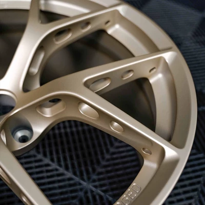 lightweight modified wheels, Hub