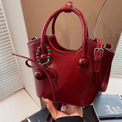 人気の南風チェリーラブハンドバッグ、女性用新型ショルダー/クロスボディバッグ、小さめバッグ、レディースバッグ