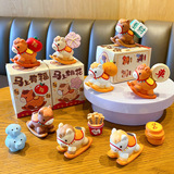 Талисман года Лошади в 2026 году скоро исполнит свое желание: настольное украшение в виде пони, небольшое украшение из магнитной смолы из смолы, установленное на машине в стиле национального тренда.