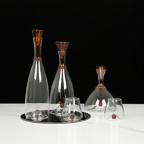 Modern Instagram-style glass pearl liquor set display room light luxury accent table tea table bar counter high-end chardonnay glass