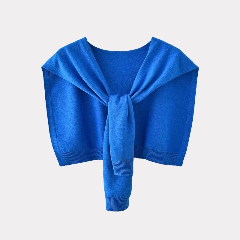 Pequeña capa de punto para mujeres de verano con primavera y otoño nuevo cardigan protector solar hombro delgado capa roja elegante