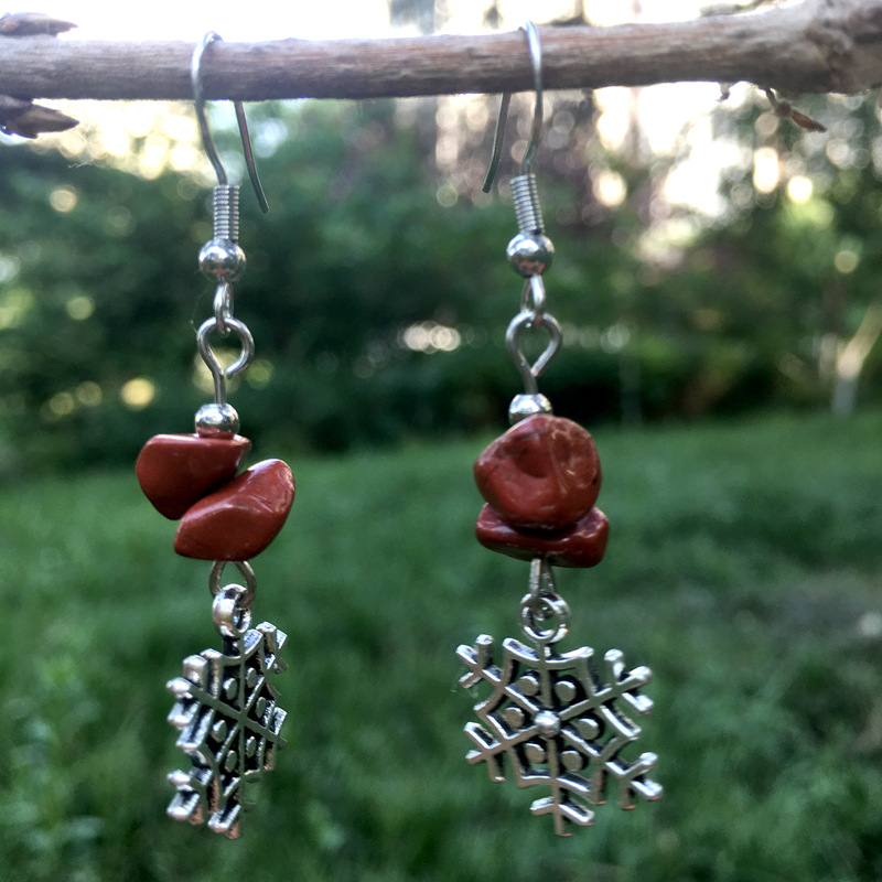 Fashion Snowflake Crystal Beaded Drop Earrings 1 Pair