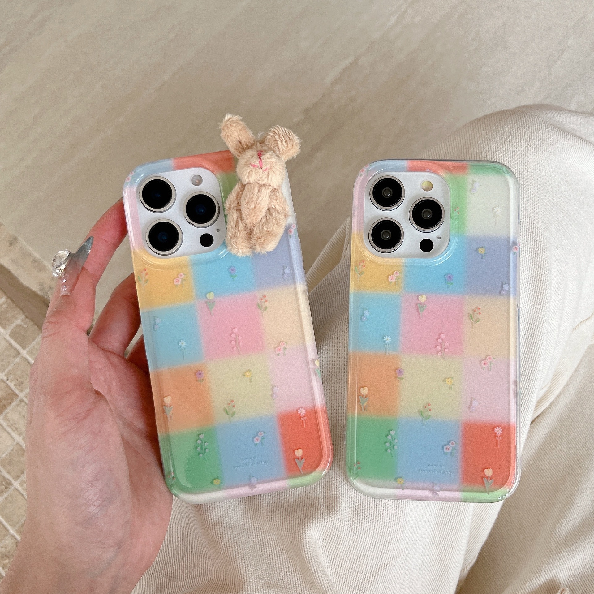 Costuras florales de rejilla de color personalizadas para Apple 16ProMax funda para teléfono móvil 15Pro Rabbit 14/13 Verano 15PM