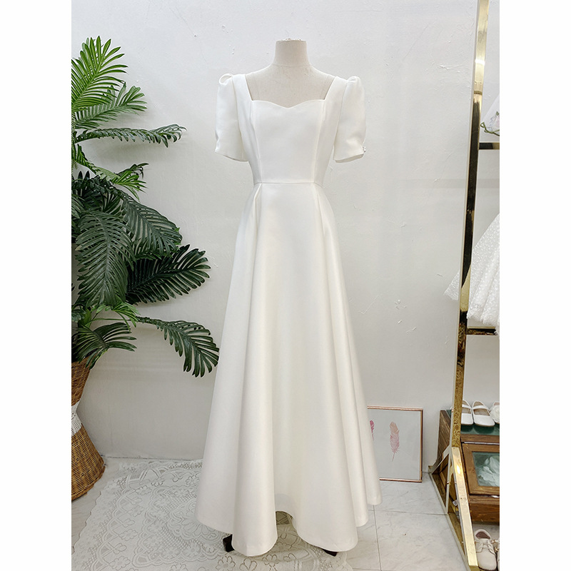 Travel Light Wedding Dress 2023 New Satin Short-sleeved Simple Banquet Elegant Evening Dress Bride Toasting Dress Going Out Yarn