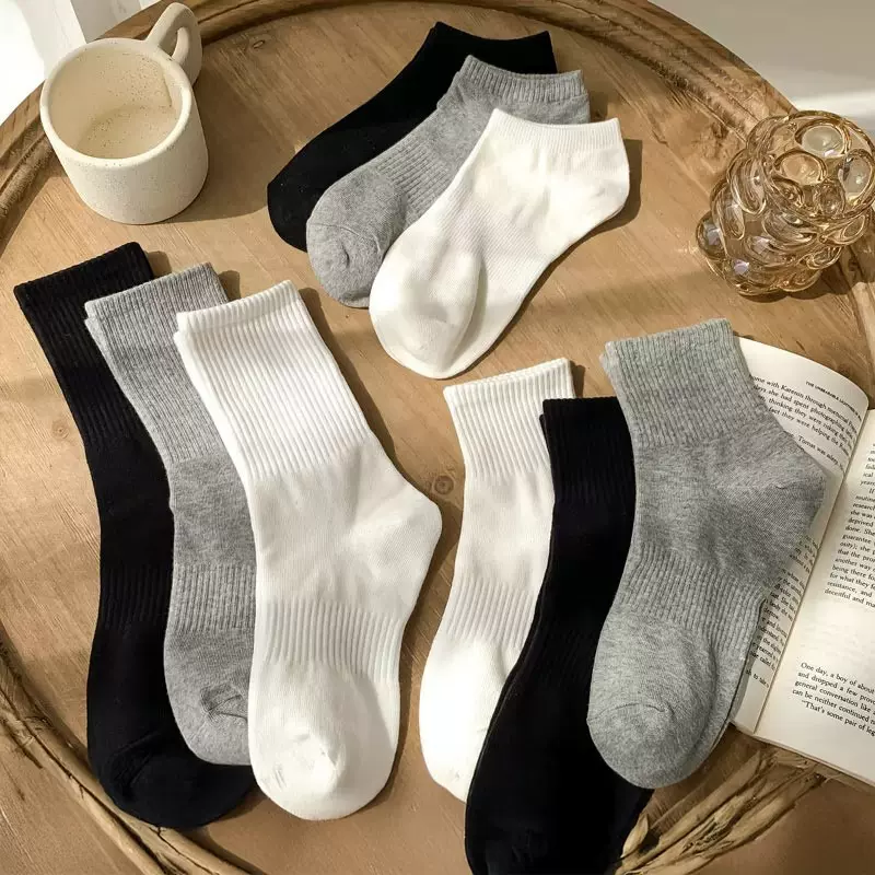 袜子女春夏纯色棉无骨运动袜黑色防臭抗菌柔软舒适简约百搭长筒袜