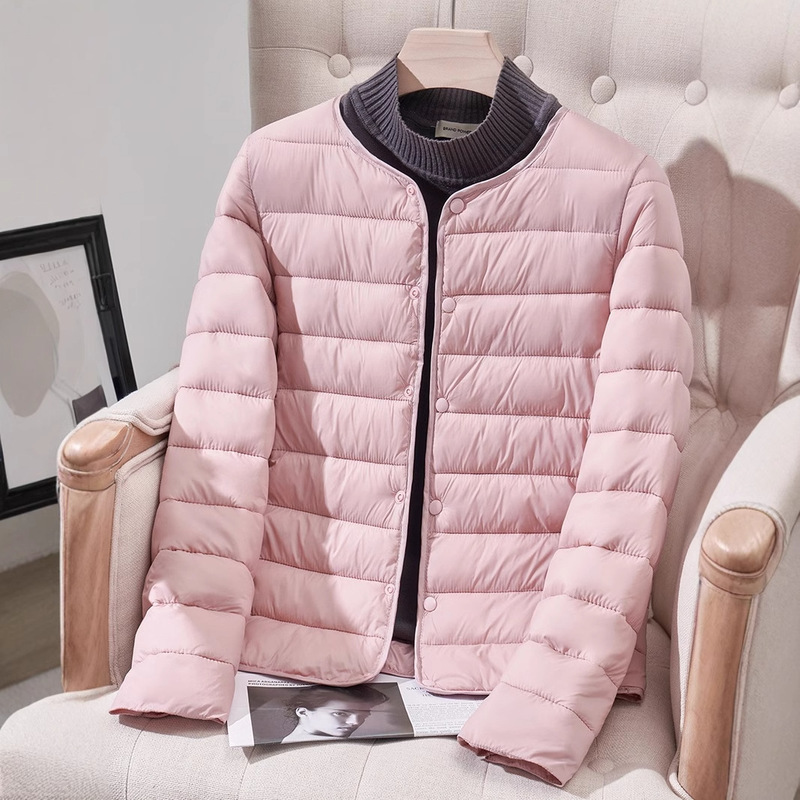 Off-Season Clearance Lightweight Cotton Jacket for Women, Short Style, 2026 New Winter Model, Close-Fitting Warm Base Layer Inner Wear Coat