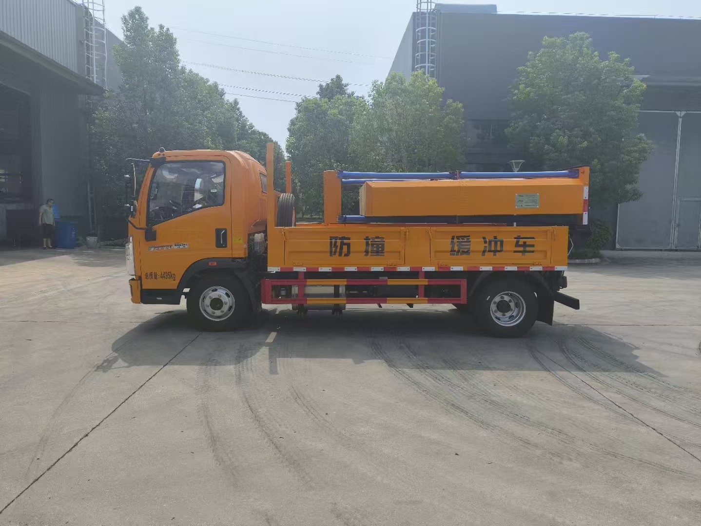 Road Construction Anti-Collision Buffer Vehicle Highway Anti-Collision Package Municipal Safety Anti-Collision Buffer Vehicle