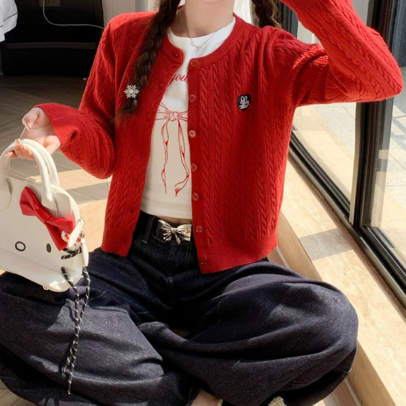秋冬新款显瘦百搭针织开衫2025麻花外套女高级感韩系独特短款上衣|undefined