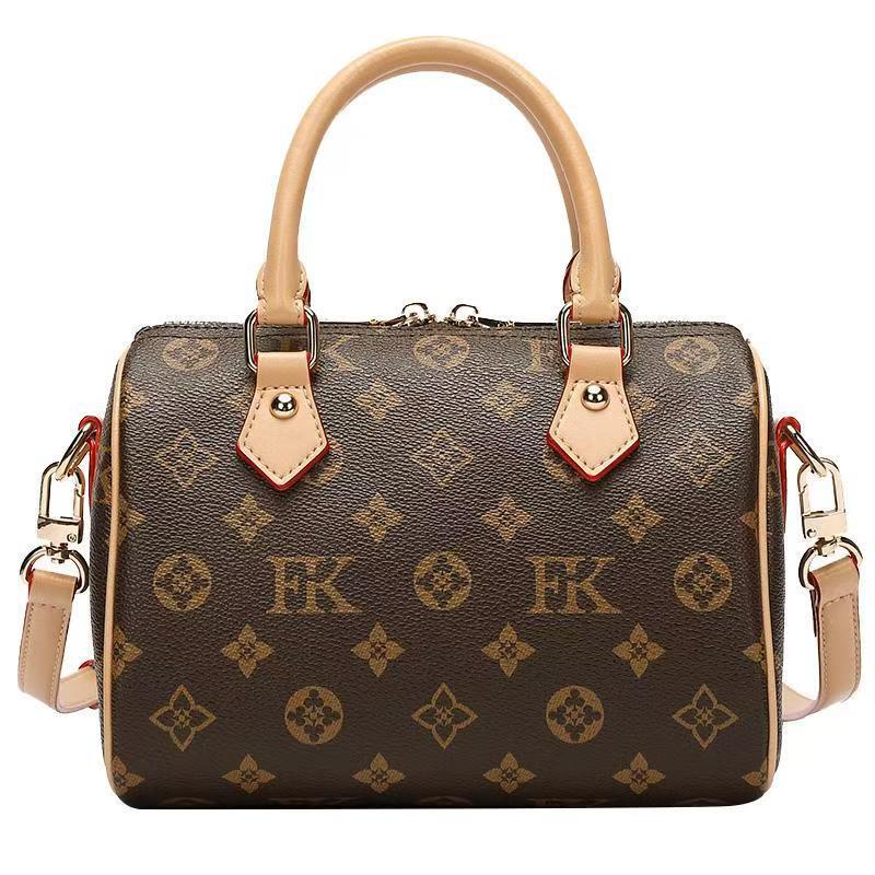 Hong Kong Brand Women's Boston Pillow Bag 2024 Spring/Summer New Genuine Leather Monogram Crossbody Handbag Shoulder Bag - Thumbnail 5