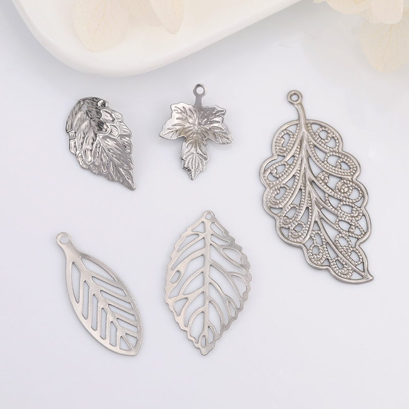 fashionable necklace stainless steel