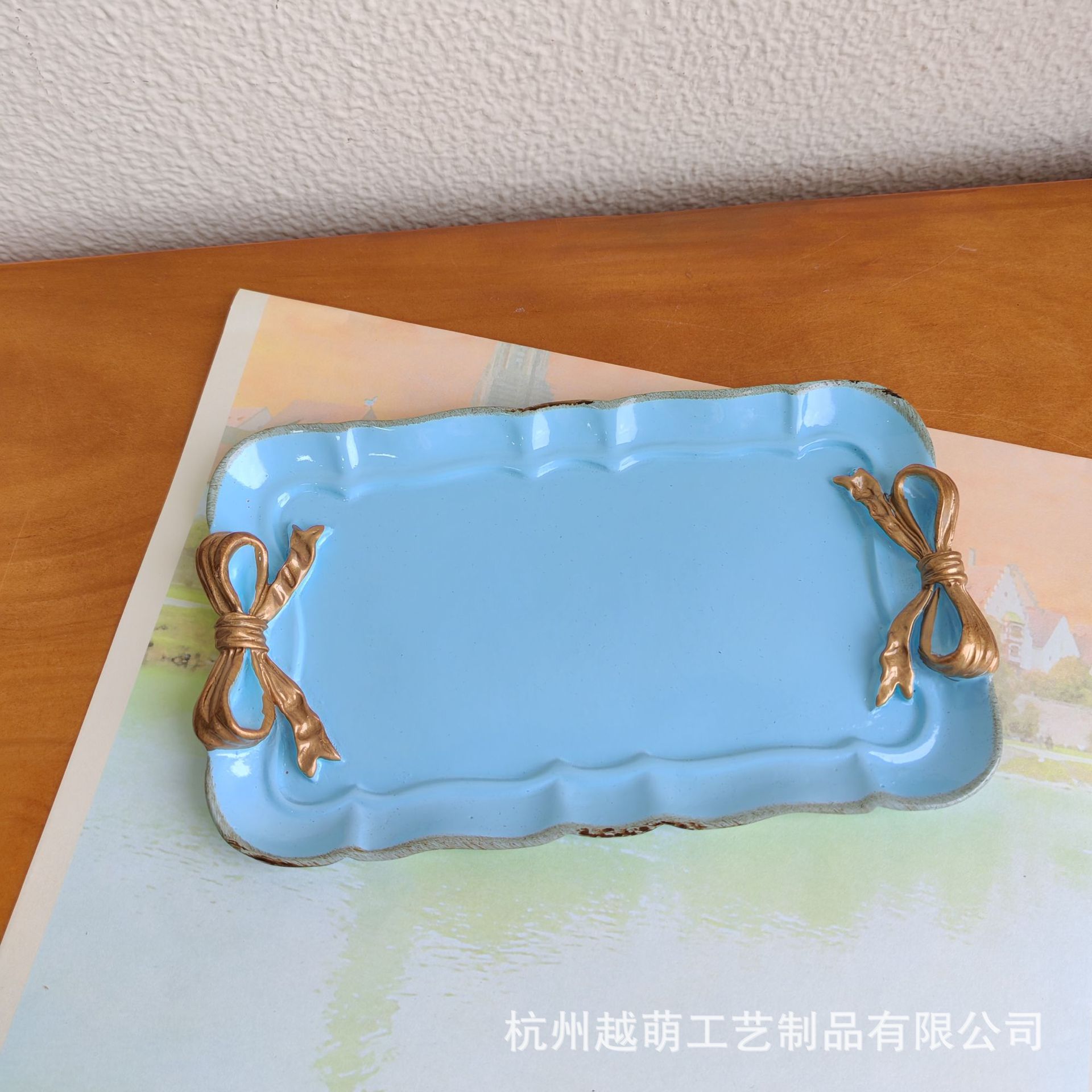 Vintage Dessert Plate Dishpoint Plate Bow Tray Resin Home Fruit Plate Ornaments Japanese Plate Jewelry Tray