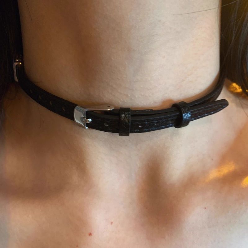 A Pair of Textured Belt Buckle Choker Collar Versatile Neck Joint Clavicle Necklace 2024 New Style A Pair of Textured Belt Buckle Choker Collar Versatile Neck Joint Clavicle Necklace 2024 New Style