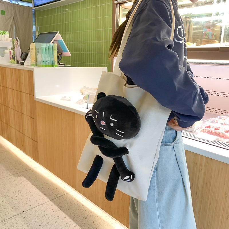 春と夏のかわいいニッチデザインファッショントレンド人形トートバッグ女性のための 2025 新しい人形ショルダーバッグ|undefined