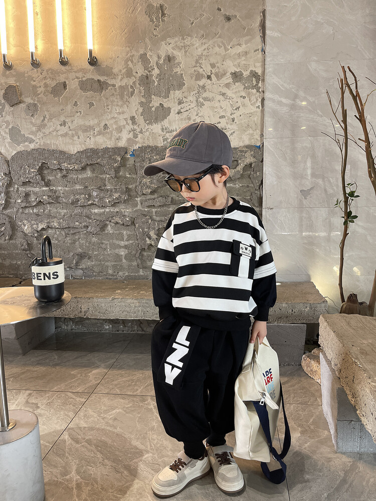Suéteres de rayas para niños, botas, pantalones, ropa de primavera y otoño, nuevo conjunto de dos piezas moderno y moderno para niños,_voghion.com