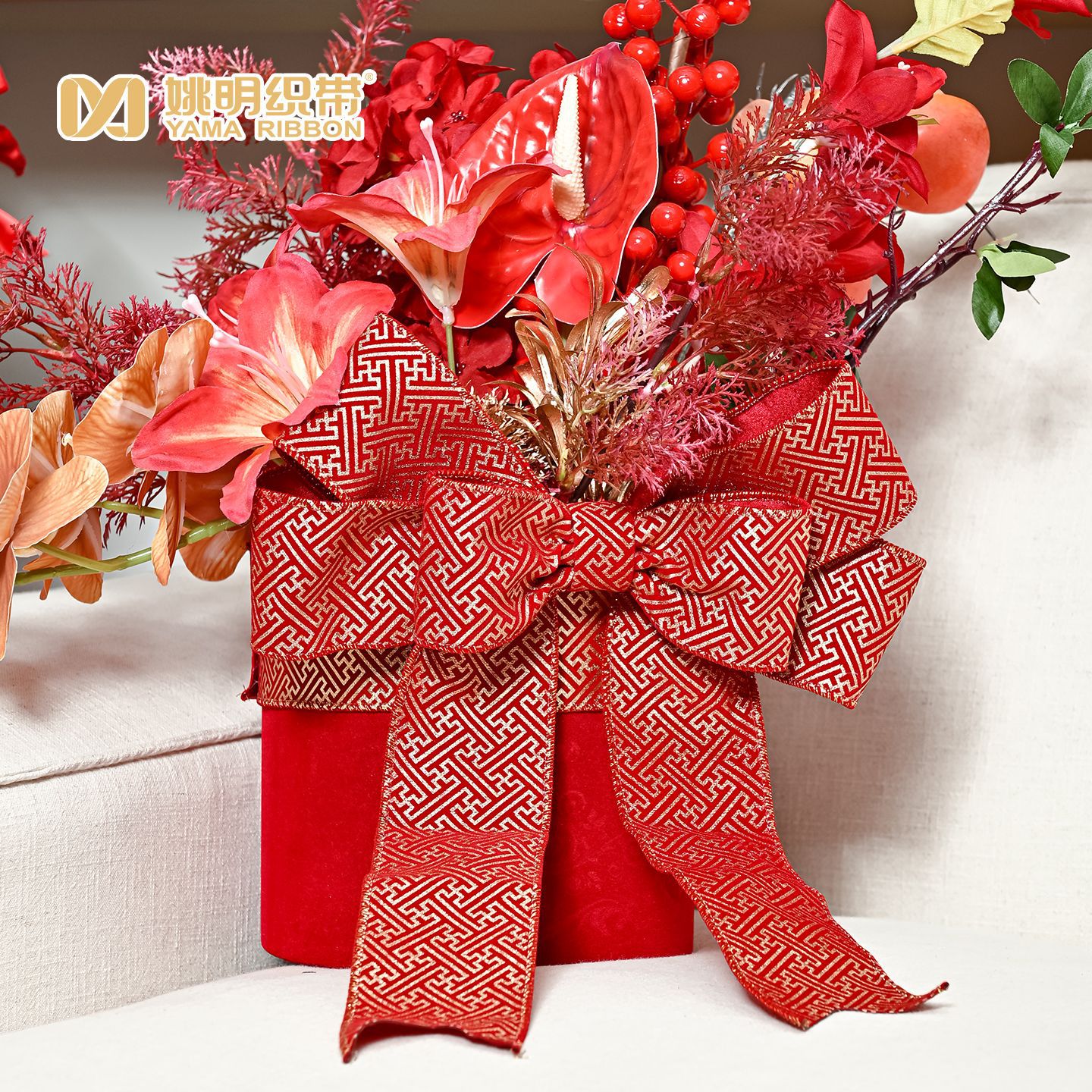 Estilo chino torcido cinturón de entrada colgantes de puerta para decorar la sala de estar de la nueva casa en la atmósfera de la casa para el diseño del nudo de flores