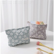 ins小雏菊化妆包大容量护肤收纳包女士手拿包拉链帆布几何图案