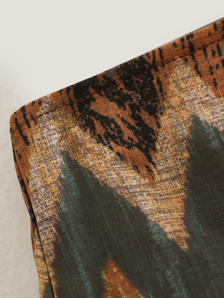 High-waisted mini skirt 8