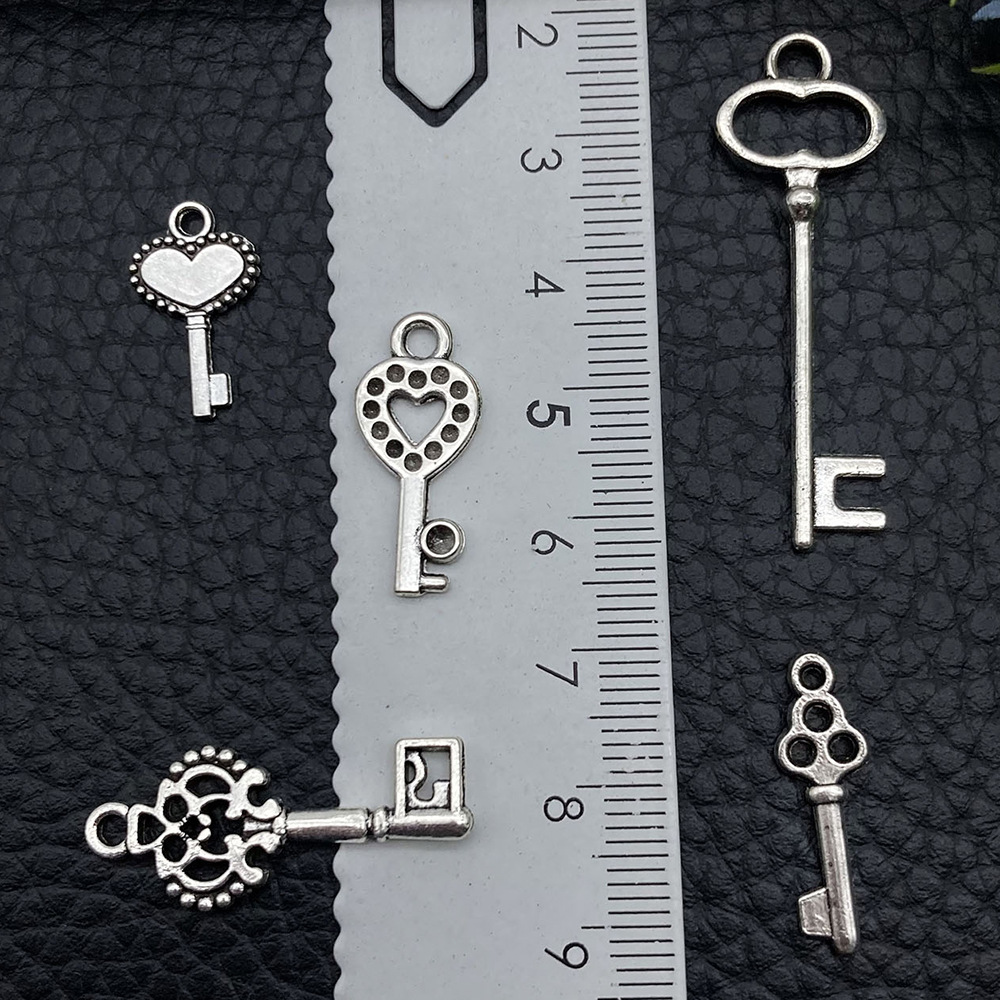 混22款爱心小钥匙合金饰品配件手链项链吊坠手工diy耳饰挂件材料详情11