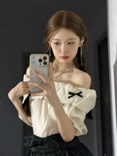 ��ʽһ�ּ�����Ů�Ķ��䪚�؄e���������bȹ�����Y���|¶��ѩ����