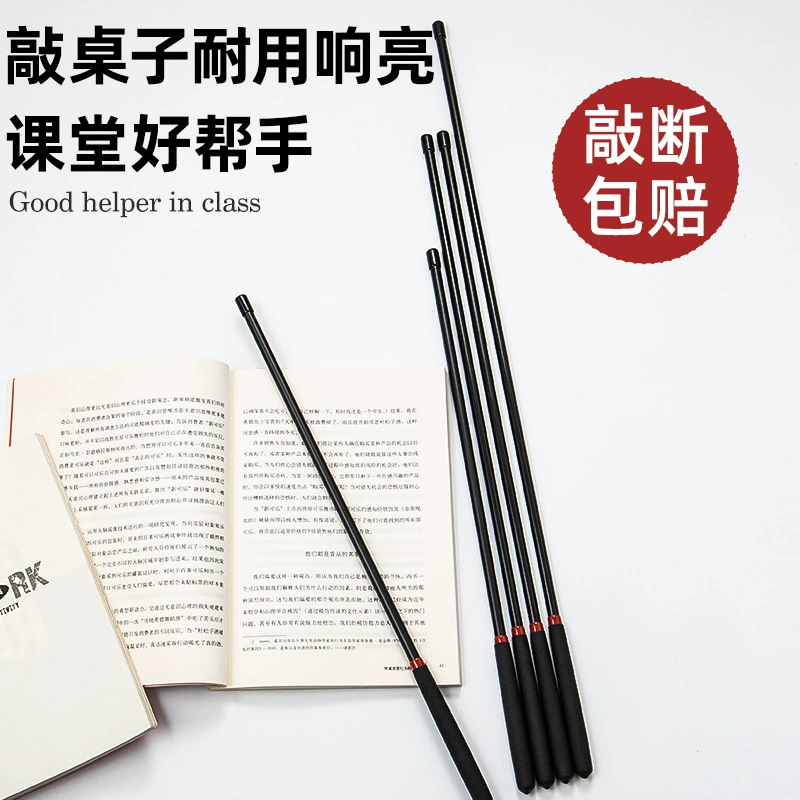 Тщательный смоляной указатель учителя