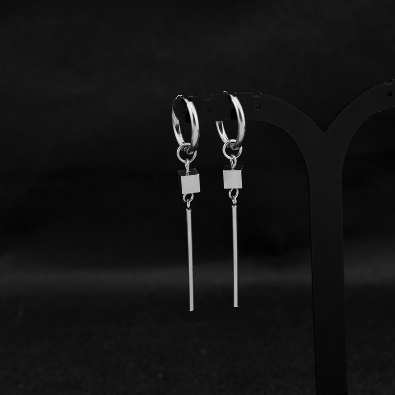 Boucles d'oreilles longues à clous pour hommes, en acier inoxydable, en forme de goutte carrée, style punk, bijoux inaltérables, parfaits pour les femmes au bureau._voghion.com