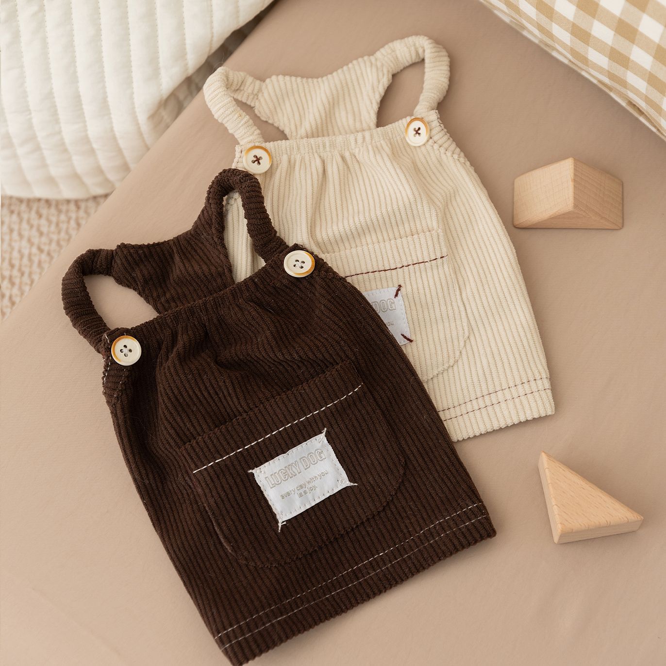 Simple Lucky Puppy Pocket New Otoño Invierno Mascotas Gatos Perros Perros Pequeños y Medianos Ropa