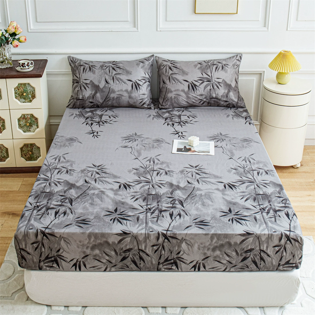 Новый комплект постельного белья от производителя Amazon: простыня, наволочка, наматрасник (3 предмета), дропшиппинг.