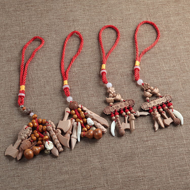 儿童宝宝婴儿随身生肖木雕桃木刀剑斧葫芦挂件吊绳