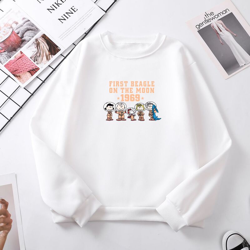 Shrimp skin Autumn and Winter Snoopy creative cartoon cross-border foreign trade fleece-lined sweater loose all-match fashion brand casual women Shrimp skin Autumn and Winter Snoopy creative cartoon cross-border foreign trade fleece-lined sweater loose all-match fashion brand casual women