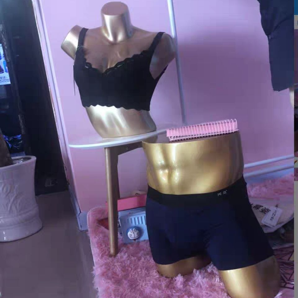 Modelo de ropa interior, ropa interior, accesorios, sujetadores, modelo de pecho, exhibición de pintura brillante, hombre y mujer, mitad superior e inferior, trasero completo, cuclillas. image 5