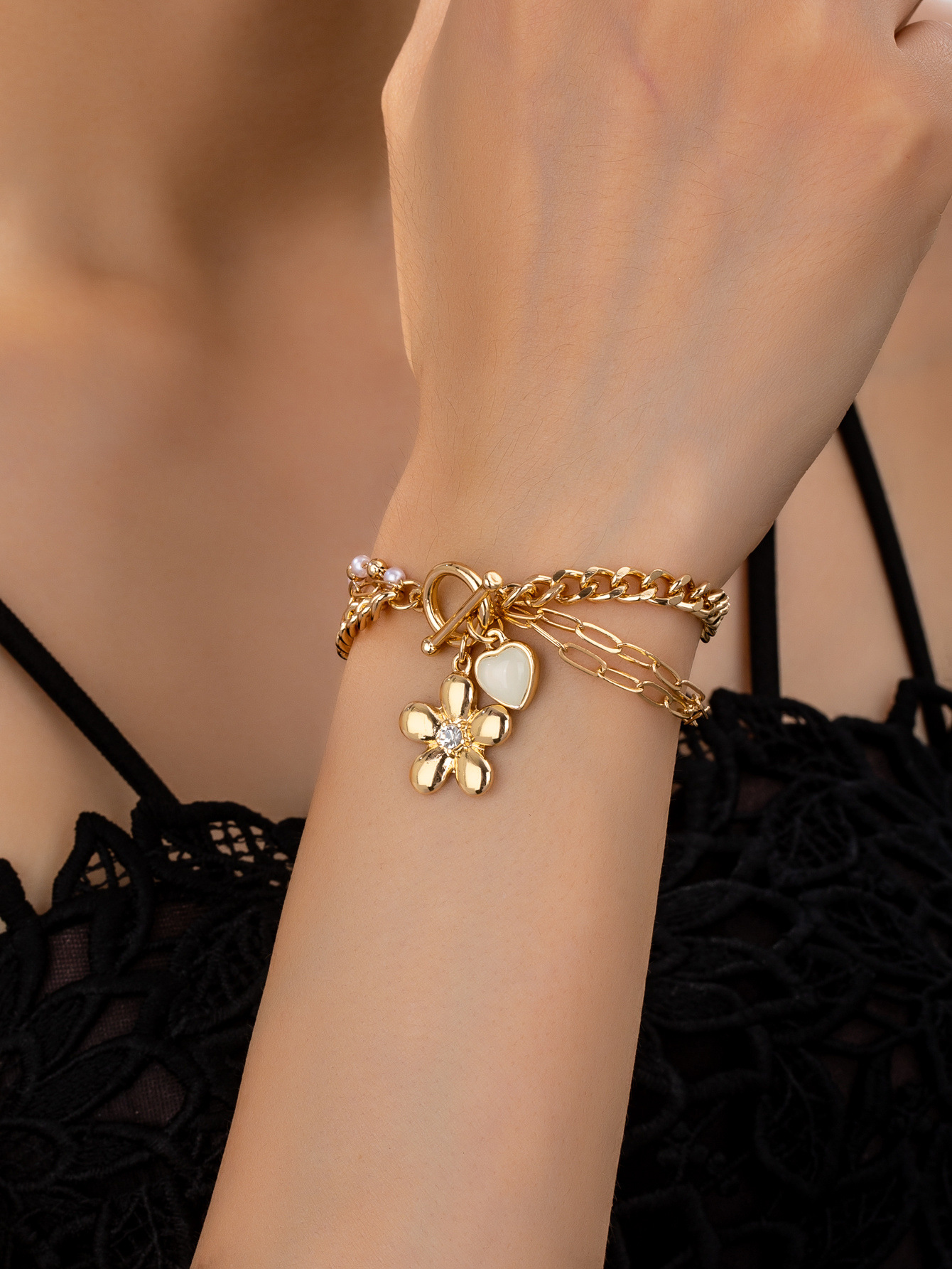 Bracelets Classification Lady Heart Shape Flower Zinc Alloy Wholesale Bracelets