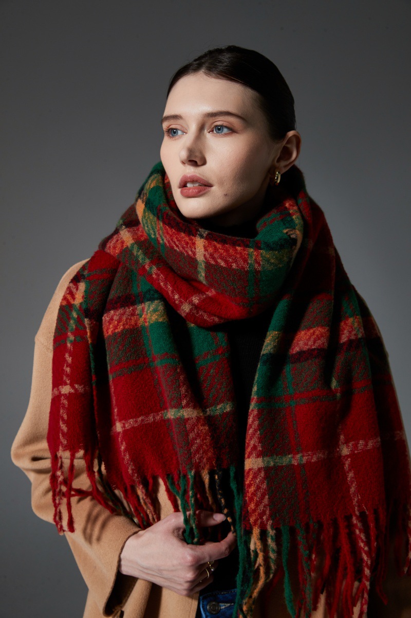 Christmas Plaid Tassel Scarf For Men And Women, Festive Style_voghion.com