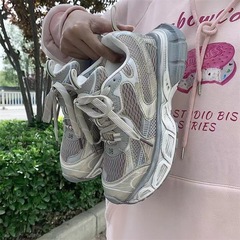 2025 カジュアルな新しい男性と女性のお父さんの靴ファッションデザイントレンド 5 センチメートルキャットウォーク新しいショーファッショナブルな良いもの