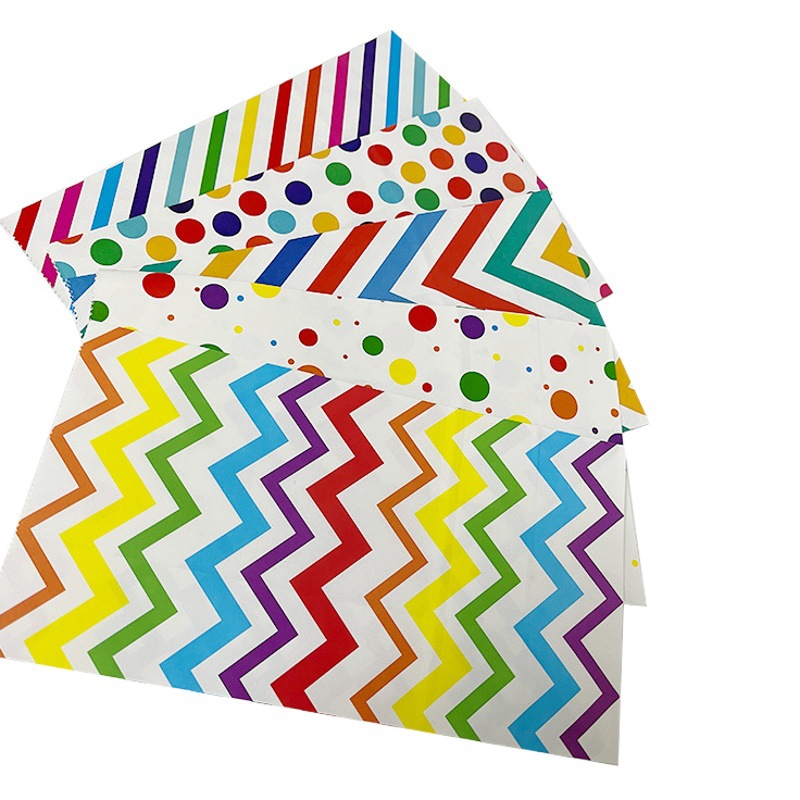 En stock Wavelet colorido al por mayor bolsa de caramelo decoración del partido bolsa de regalo de mano DIY embalaje para hornear bolsa de papel Kraft