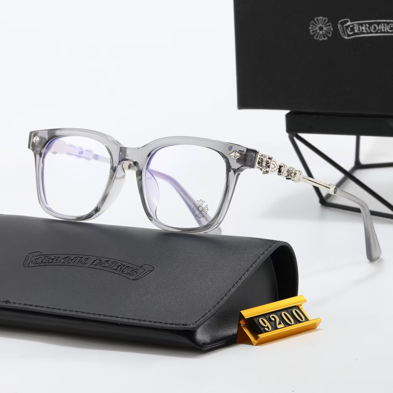 ネット赤生中継金中性レトロ大枠痩せ顔写真9200潮人宝宝級単品眼鏡フレーム新