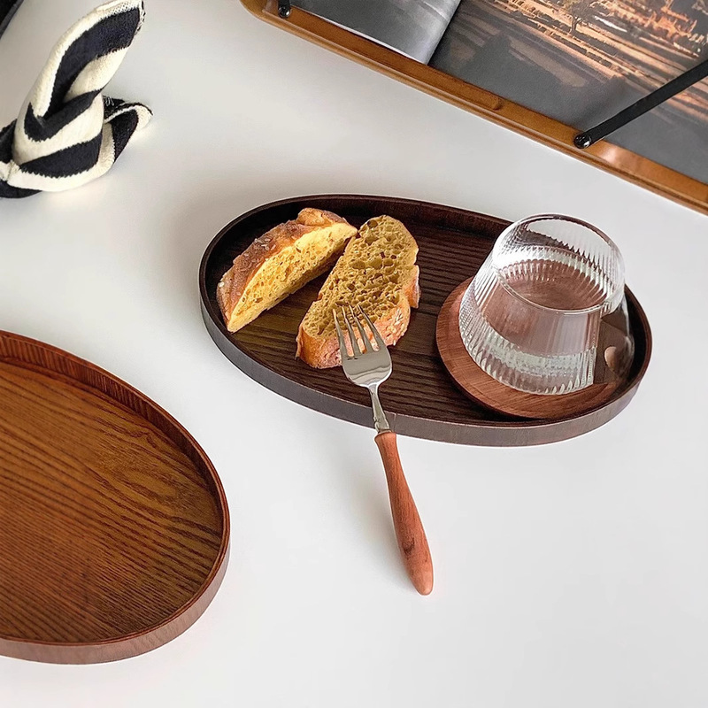 日本式の木の黒色のトレーの実木の家庭用はお茶の杯のお菓子のお茶の皿の高級感の実木の皿の食事の皿を置きます。|undefined