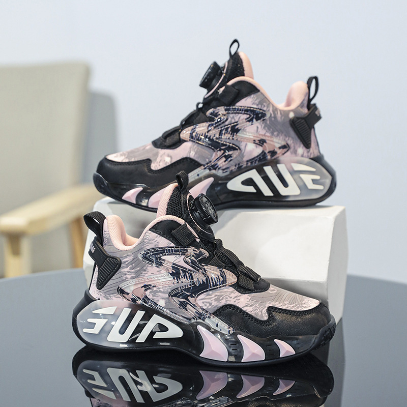 6-12 Zapatos deportivos para niños primavera anti-desgaste nuevo botón para niños antideslizante zapatos de baloncesto de cuero transpirable hombre ligero