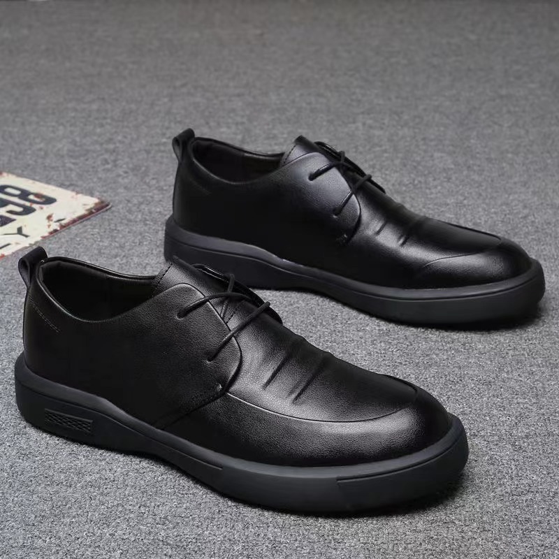 Men's Casual Leather Shoes, Trendy and Versatile, British Style, Round Toe, Breathable, Soft Sole, Black Lace-Up, Comfortable Men's Shoes