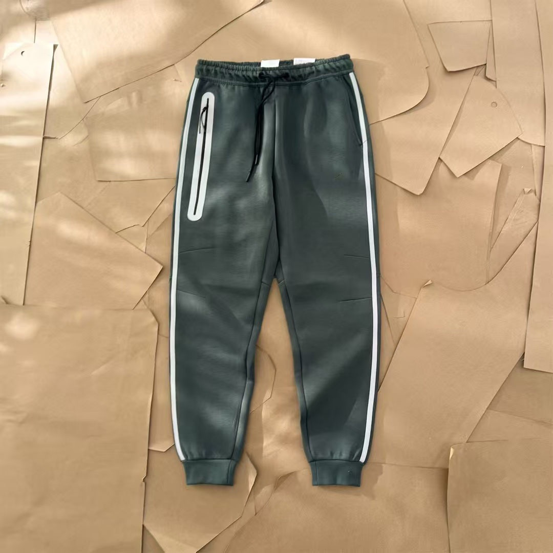 Nike Air Layer Reflective Sweatpants Dark Green