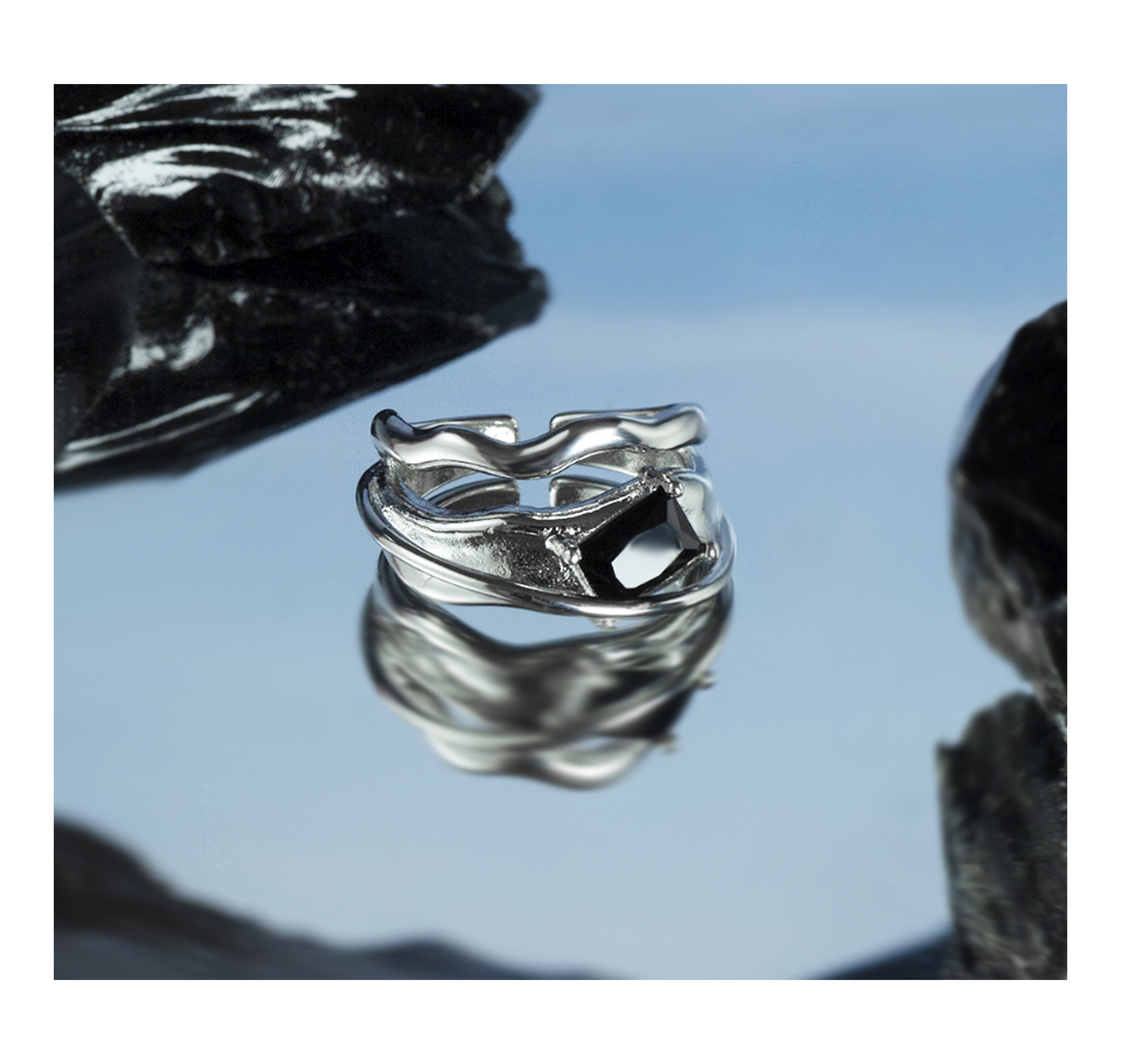 Fashion Waves Copper Plating Zircon Open Ring