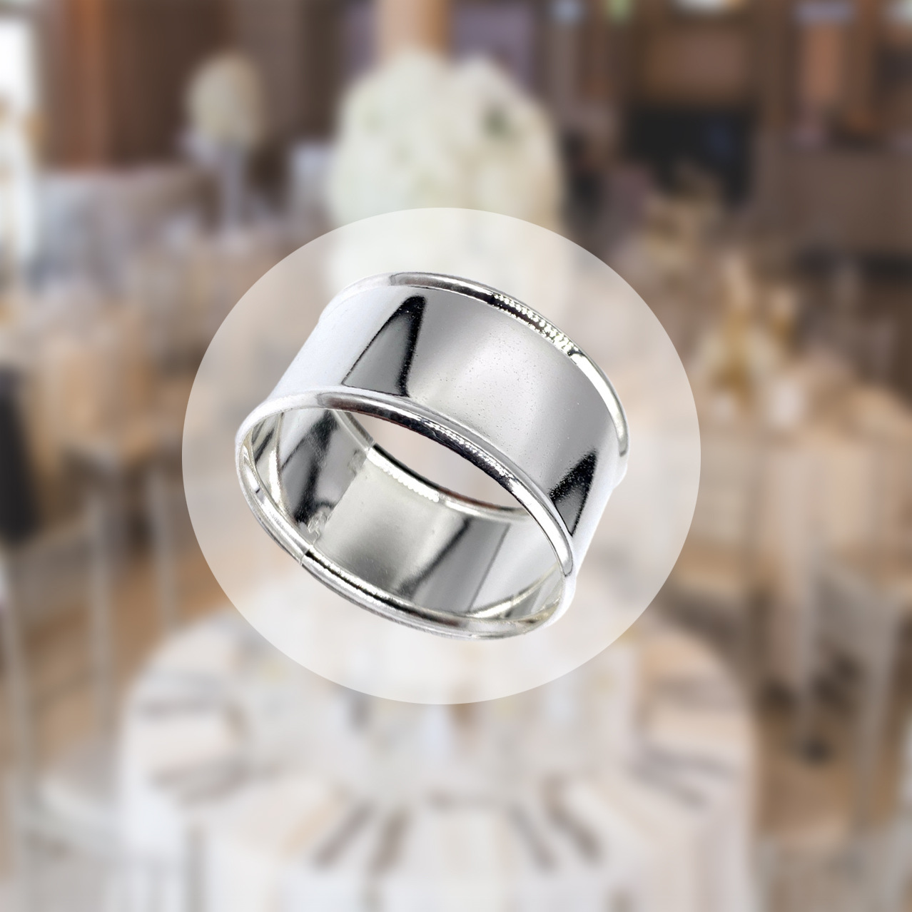 Los fabricantes venden exquisitas servilletas de metal, botones, mesas de comedor, platos, adornos, vajillas, reuniones de hotel en casa, imprescindibles