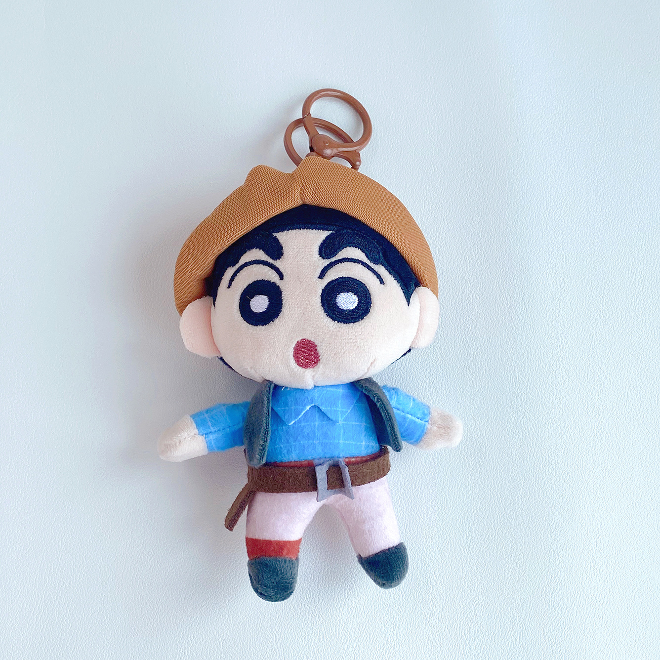 Crayon Shin-chan series fabric doll buckle-walking horse (Xiao-xin)