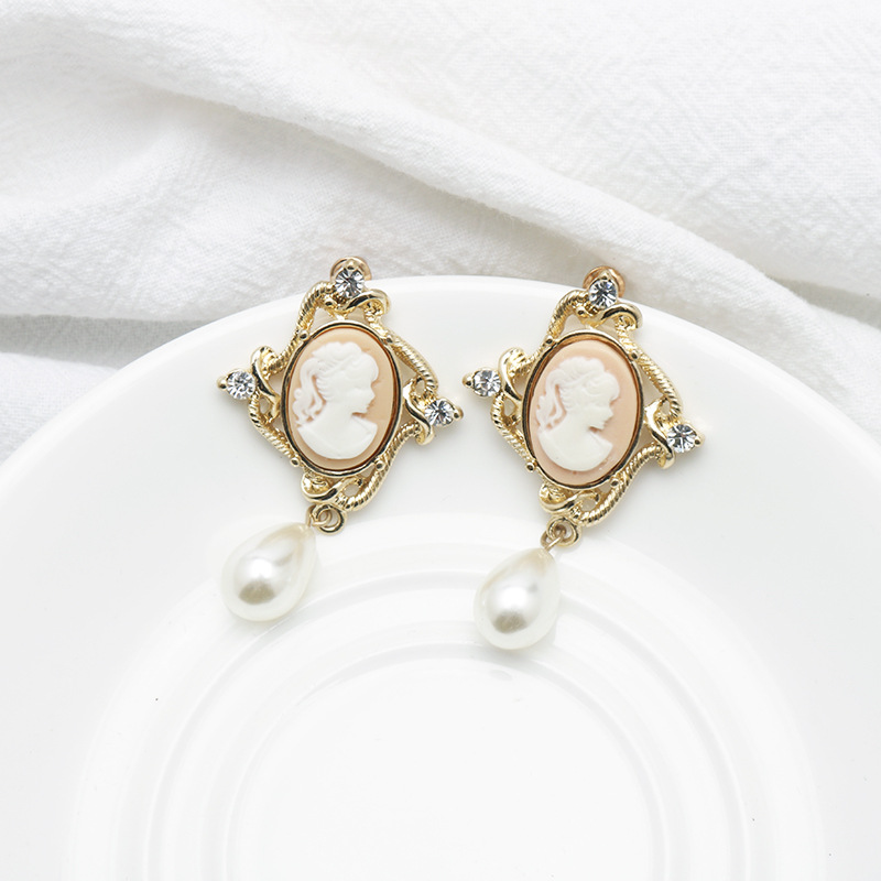 Elegante Perlenohrringe Für Damen Im Europäischen Stil_voghion.com