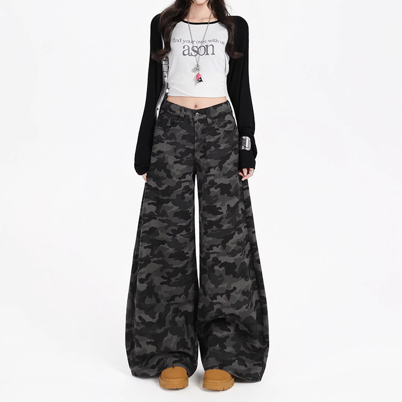 Stylish Camouflage Jeans Versatile for Commuting and Casual Wear, Women's Wide-Leg Denim Pants with a Draping Effect, Fashionable Long Pants