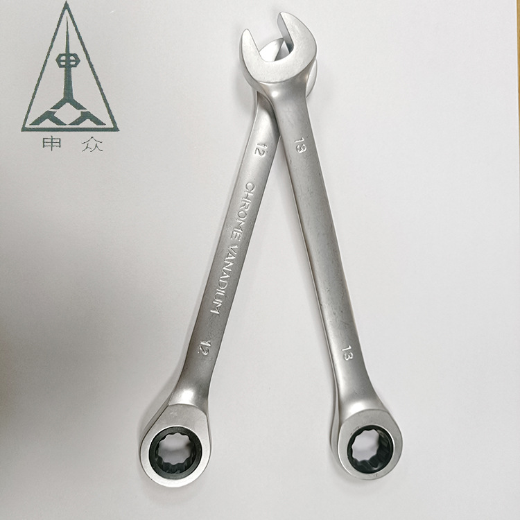 厂家直销亚光棘轮扳手单向滑轮72齿棘轮开口梅花两用快速板手