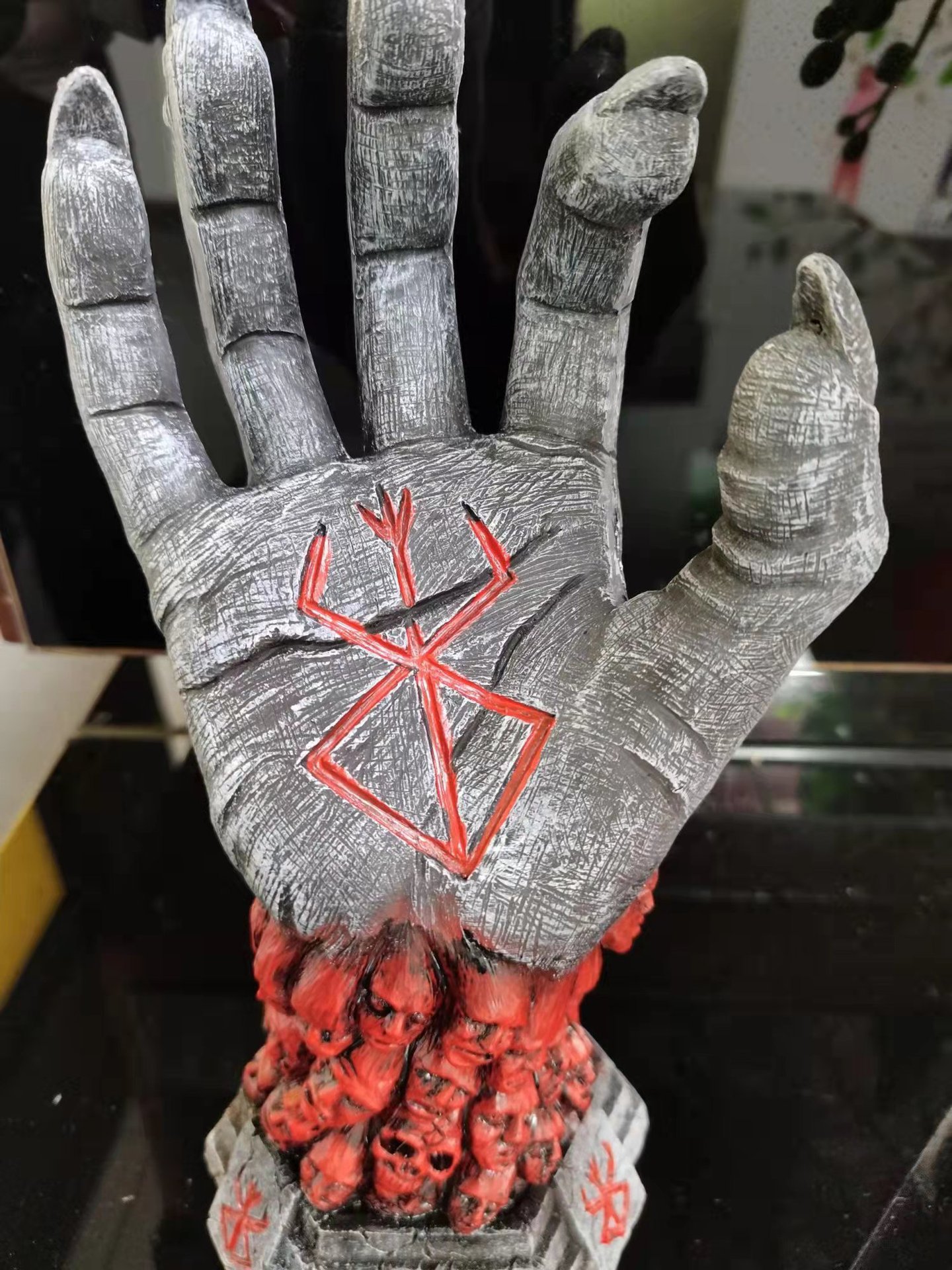 Jouets et jeux Nouveaux ornements artisanaux en résine Berserk Hand of God Berserk Hand of God_voghion.com