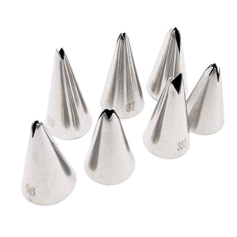 7-piece set of leaves piping nozzle set of leaves piping nozzle cake cream nozzle small 7PCs cake tool 7-piece set of leaves piping nozzle set of leaves piping nozzle cake cream nozzle small 7PCs cake tool