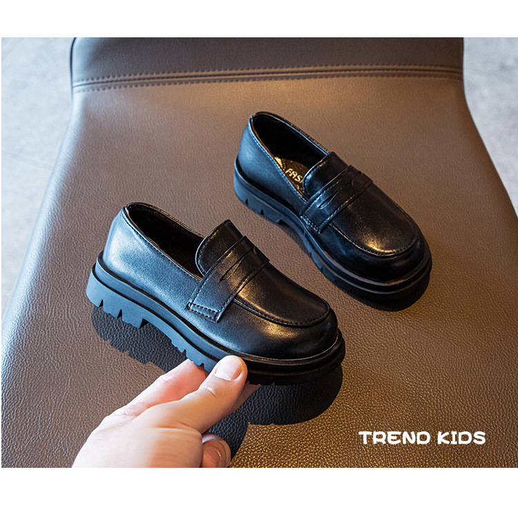 Children's Leather Shoes 2024 Spring and Autumn New Boys' Retro Black Shoes British Style Girls' Soft Soled Peas Shoes for Middle Children_voghion.com
