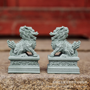 National Fashion green sandstone stone carving square bottom Kirin ruimo Mascot home creative desktop fish tank landscape decoration