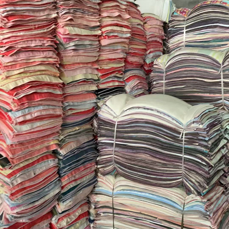 Clearance Stock of Miscellaneous Goods: Towels Sold by the Pound, Defective Towels, Factory Cleaning Towels, Oil-Absorbing Cloths
